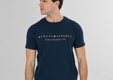 REBASE EMBOSSED GRAPHIC PRINTED T-SHIRT ΜΠΛΕ - REBASE - 