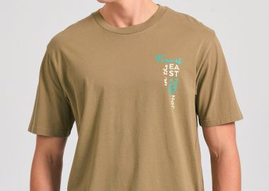 Relaxed fit με graphic τύπωμα στην πλάτη - FUNKY BUDDHA - 