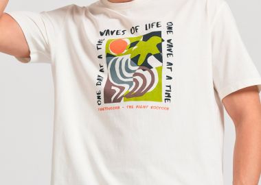 Relaxed fit t-shirt με abstract frame τύπωμα - FUNKY BUDDHA - 