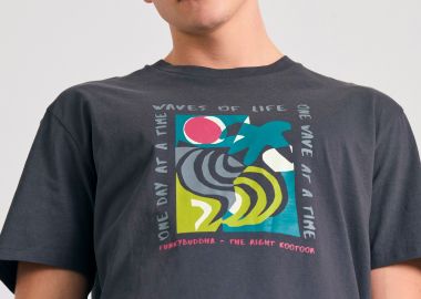 Relaxed fit t-shirt με abstract frame τύπωμα - FUNKY BUDDHA - 