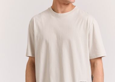 Relaxed fit t-shirt με abstract τύπωμα - FUNKY BUDDHA - 