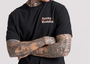 Relaxed fit t-shirt με brushed τύπωμα στην πλάτη - FUNKY BUDDHA - 