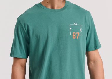 Relaxed fit t-shirt με text artwork τύπωμα στην πλάτη - FUNKY BUDDHA - 