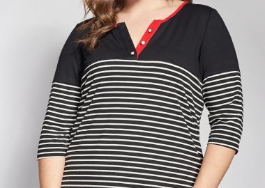 Ριγέ μπλούζα βισκόζη με μονοχρωμία και V -  - 