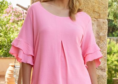 ΡΟΖ ΜΠΛΟΥΖΑ ΜΕ ΔΙΠΛΟ ΒΟΛΑΝ ΣΤΑ ΜΑΝΙΚΙΑ ΚΑΙ ΠΙΕΤΑ - Anna Raxevsky - 