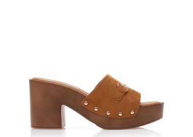 Σαμπό κάμελ σουέτ με αγκράφα ΚΑΜΕΛ - Tsoukalas - 