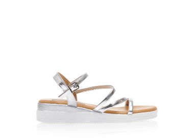Σανδάλια ασημί δερματίνη μεταλλιζέ με λουράκια ΑΣΗΜΙ - Tsoukalas - 
