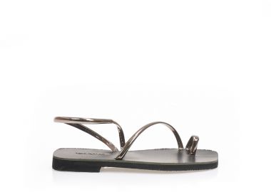 Σανδάλια χειροποίητα ασημί μεταλλιζέ δερματίνη με λουράκια και σχέδιο δαχτυλίδι ΑΣΗΜΙ - Tsoukalas - 