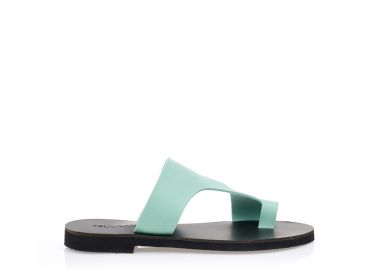 Σανδάλια χειροποίητα βεραμάν δερματίνη με ανοίγματα στη φάσα ΠΡΑΣΙΝΟ - Tsoukalas - 