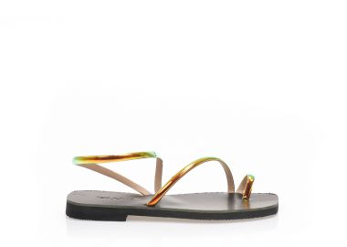 Σανδάλια χειροποίητα ιριδίζον μεταλλιζέ δερματίνη με λουράκια και σχέδιο δαχτυλίδι ΚΙΤΡΙΝΟ - Tsoukalas - 