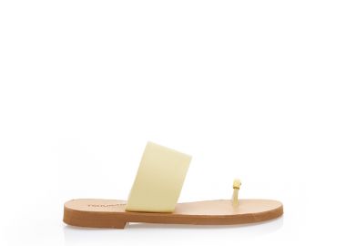 Σανδάλια χειροποίητα κίτρινα δερματίνη με φάσα και σχέδιο δαχτυλίδι με αγκράφα ΚΙΤΡΙΝΟ - Tsoukalas - 