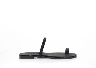 Σανδάλια χειροποίητα μαύρα δερματίνη με μπαρέτα από στρας και σχέδιο δαχτυλίδι ΜΑΥΡΟ - Tsoukalas - 