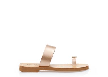 Σανδάλια χειροποίητα μπρονζέ δερματίνη με μπαρέτα και σχέδιο δαχτυλίδι ΧΑΛΚΟΣ - Tsoukalas - 