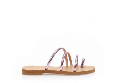 Σανδάλια χειροποίητα ροζ μεταλλιζέ δερματίνη με λουράκια και σχέδιο δαχτυλίδι ΡΟΖ - Tsoukalas - 