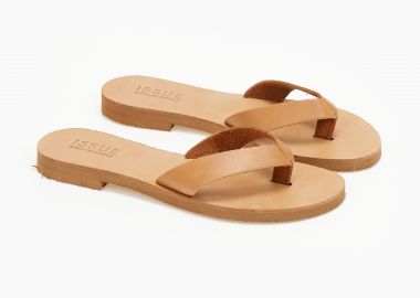Σανδάλια ελληνικής κατασκευής με δίχαλο - Κάμελ - Issue - 