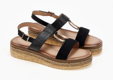 Σανδάλια flatform με μεταλλική λεπτομέρεια - Μαύρο - Issue - 