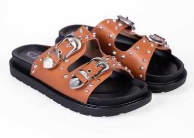 Σανδάλια flatform με τρουκς και αγκράφες - Κάμελ - Issue - 