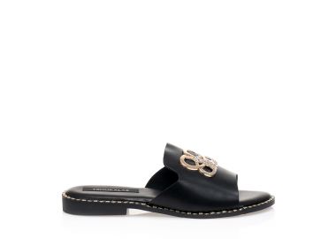 Σανδάλια μαύρα δερματίνη με χρυσή αγκράφα και στρας ΜΑΥΡΟ - Tsoukalas - 