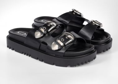 Σανδάλια με ιδιαίτερες αγκράφες - Μαύρο - Issue - 