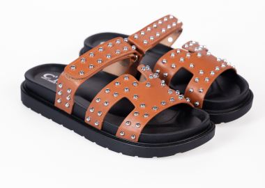 Σανδάλια με τρουκς - Κάμελ - Issue - 