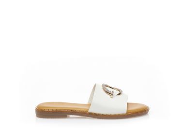 Σανδάλια TSOUKALAS λευκά δερματίνη με ιδιαίτερη αγκράφα από στρας ΛΕΥΚΟ - Tsoukalas - 