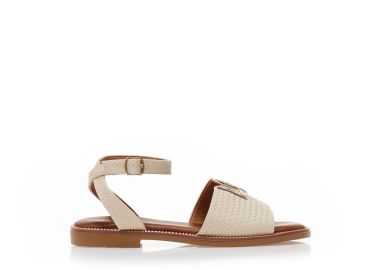 Σανδάλια TSOUKALAS μπεζ δερματίνη με αγκράφα και λουράκι στον αστράγαλο ΜΠΕΖ - Tsoukalas - 