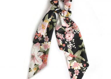 Σατέν scrunchie με equestrian σχέδιο και πέρλα - MAT FASHION - 