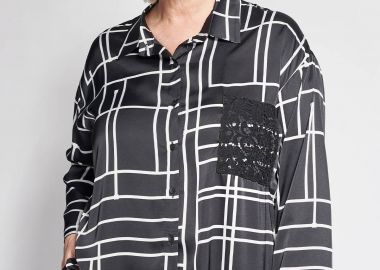 Σατινέ πουκαμίσα με γεωμετρικό εμπριμέ και δαντελένια τσέπη -  - 