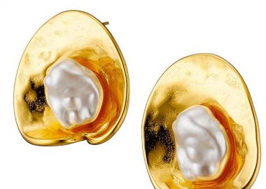 Σκουλαρίκια Από Ατσάλι Επιχρυσωμένο 24Κ Με Μαργαριτάρια AS45195 - AMOR AMOR - 