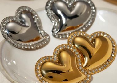 ΣΚΟΥΛΑΡΙΚΙΑ ΚΑΡΔΙΑ ΜΕ ΣΤΡΑΣ - HEARTLA - fashionroom - 