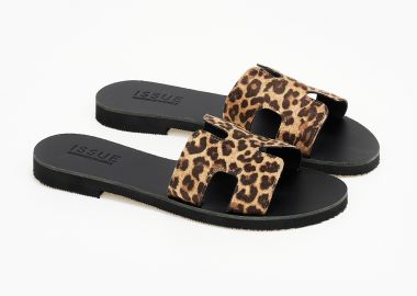 Slides ελληνικής κατασκευής με φάσα με ανοίγματα - Λεοπάρ - Issue - 