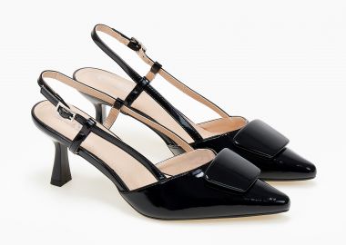 Slingback γόβες λουστρίνι με ιδιαίτερη τόκα - Μαύρο - Issue - 
