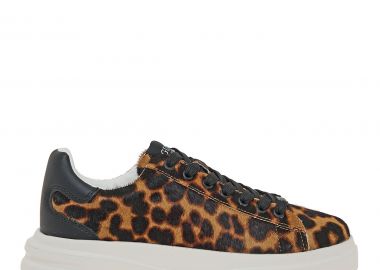 SNEAKERS σχέδιο: V10637252 - GUESS - 