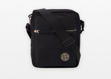 STONE ISLAND Ανδρικό Μαύρο Coated Nylon Metal in Econyl® Pouch Bag - STONE ISLAND - 