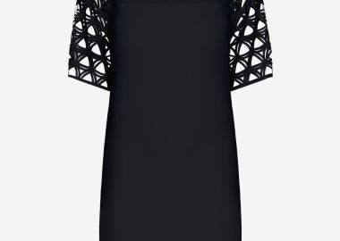 T-Shirt Dress in Black - Cutcuutur - 