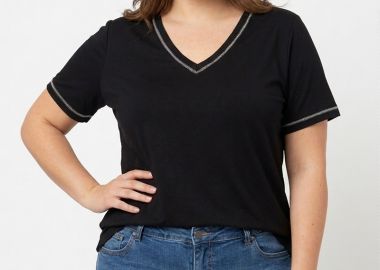 T-shirt με ασημί κλωστή σε μαύρο χρώμα plus size -  - 