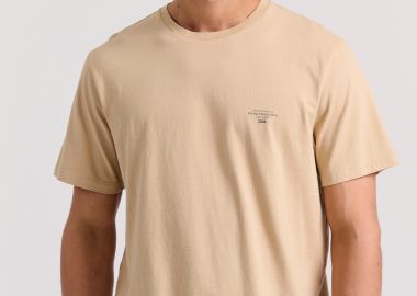 T-shirt με branded τύπωμα - The essentials - FUNKY BUDDHA - 