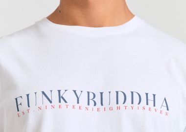 T-shirt με branded τύπωμα στο στήθος - FUNKY BUDDHA - 