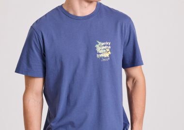 T-shirt με floral frame τύπωμα στην πλάτη - FUNKY BUDDHA - 