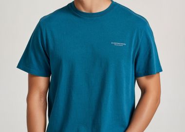 T-shirt με λαιμόκοψη - The essentials - FUNKY BUDDHA - 