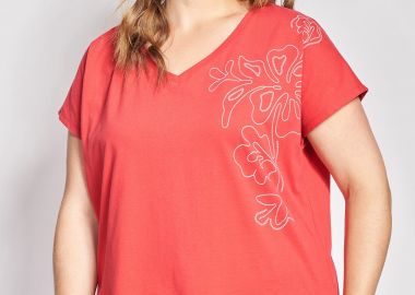 T-Shirt με στάμπα γραμμικό σχέδιο στον ώμο -  - 