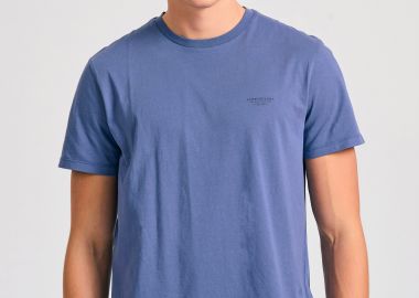 T-shirt με στρογγυλή λαιμόκοψη - The essentials - FUNKY BUDDHA - 