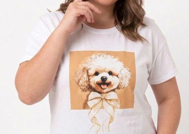 T-shirt με τύπωμα σκυλάκι σε λευκό χρώμα plus size -  - 
