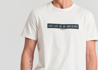 T-shirt με τύπωμα στο στήθος Garage 55. - GARAGE 55 - 