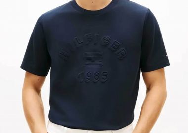 Tommy Hilfiger ανδρικό T-shirt με ανάγλυφο λογότυπο Regular Fit - MW0MW42835 Μπλε Σκούρο - TOMMY HILFIGER - 