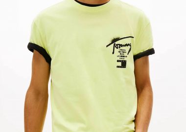 Tommy Jeans ανδρικό T-shirt με signature logo print Regular Fit - DM0DM22553 Κίτρινο - TOMMY JEANS - 