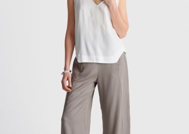 Τοπ αμάνικο με λαιμόκοψη V - 5207251994194 -  - 