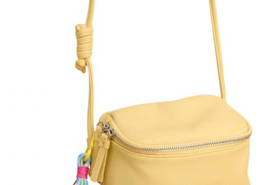 Τσάντα Ώμου Attrattivo Με Διακοσμητικό Μπρελόκ 9T23449-YELLOW Γυναικείο - Attrattivo - 