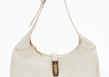 Τσάντα ώμου με μεταλλικό κούμπωμα - Μπεζ - Issue - 
