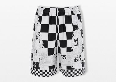 VERSACE Ανδρικό Printed Silk Bermuda Shorts - VERSACE - 
